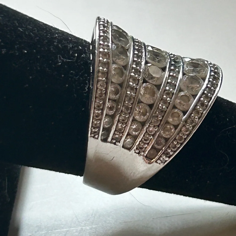 Silver Crystal Size 8 Multi-Row Statement Ring - Clear